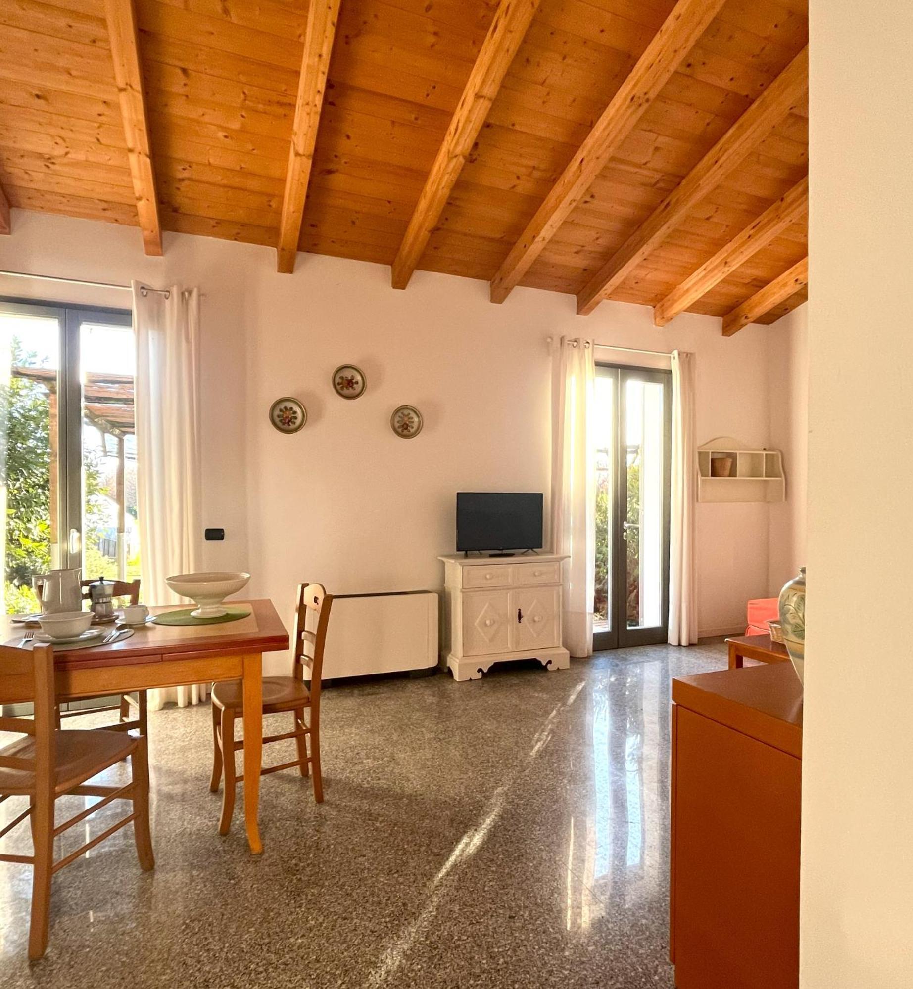 La Foresteria Di Borgogelsi Apartments Sanguinetto Kamer foto